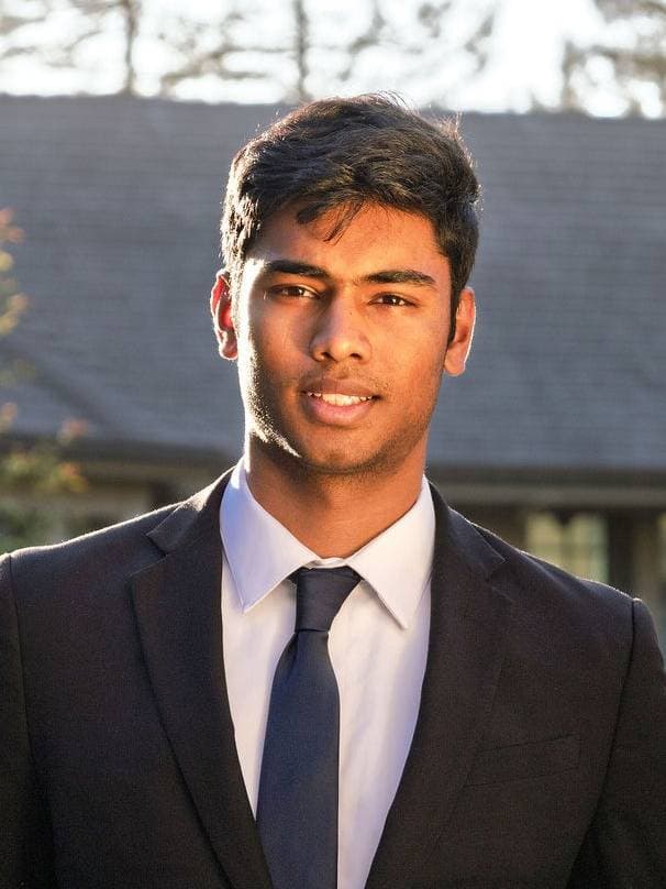 Tanay Doppalapudi headshot